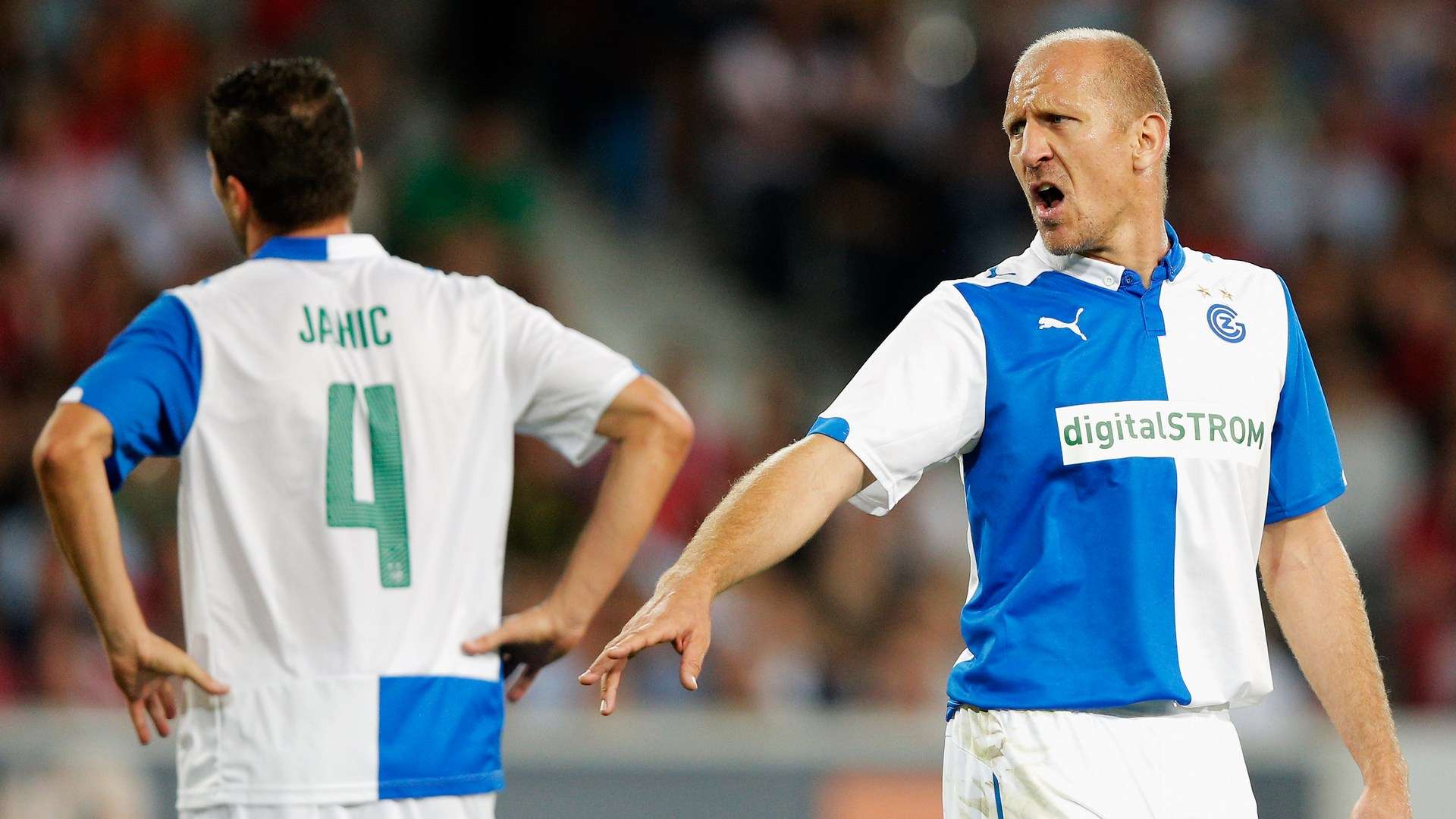 特别是在中 特别是在中